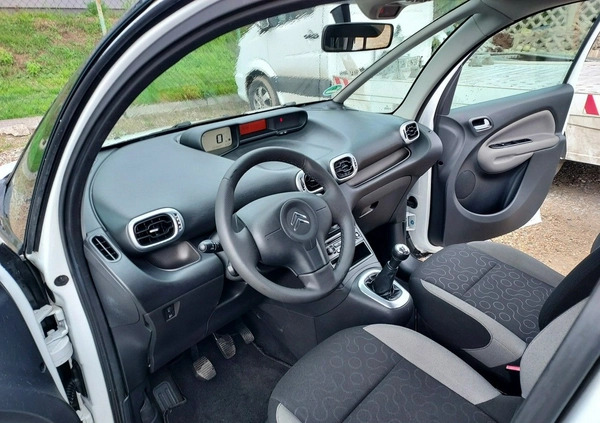 Citroen C3 Picasso cena 16999 przebieg: 236000, rok produkcji 2009 z Świnoujście małe 92